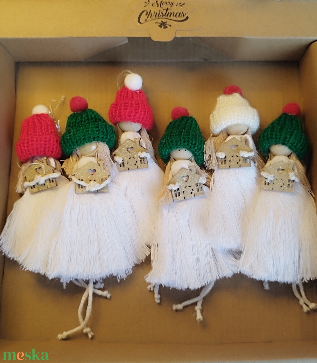 Manólány karácsonyfadíszek - karácsony - karácsonyi lakásdekoráció - karácsonyfadíszek - Meska.hu