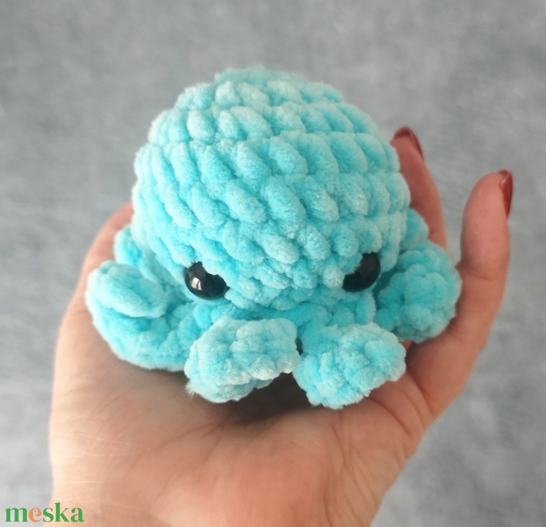 Horgolt zsenília polip - játék & sport - plüssállat & játékfigura - polip, medúza - Meska.hu