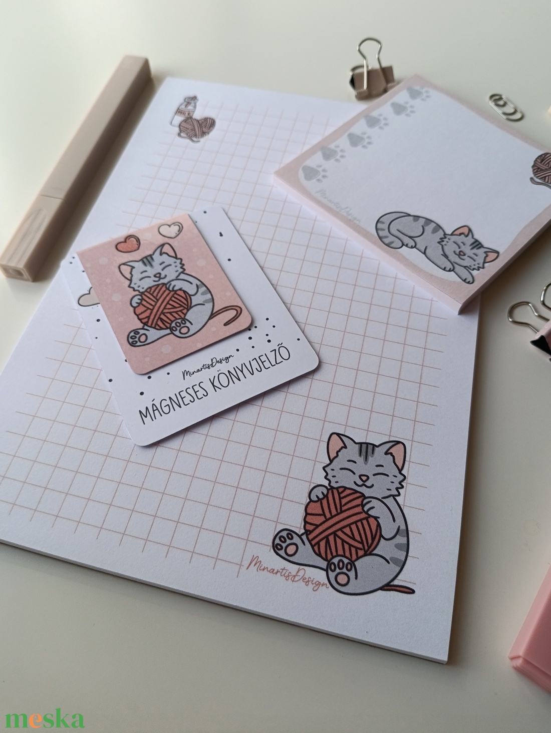 Jegyzettömb, könyvjelző szett - szürke cicás - otthon & életmód - papír, írószer - jegyzetfüzet & napló - Meska.hu Jegyzettömb, könyvjelző szett - szürke cicás - otthon & életmód - papír, írószer - jegyzetfüzet & napló - Meska.hu