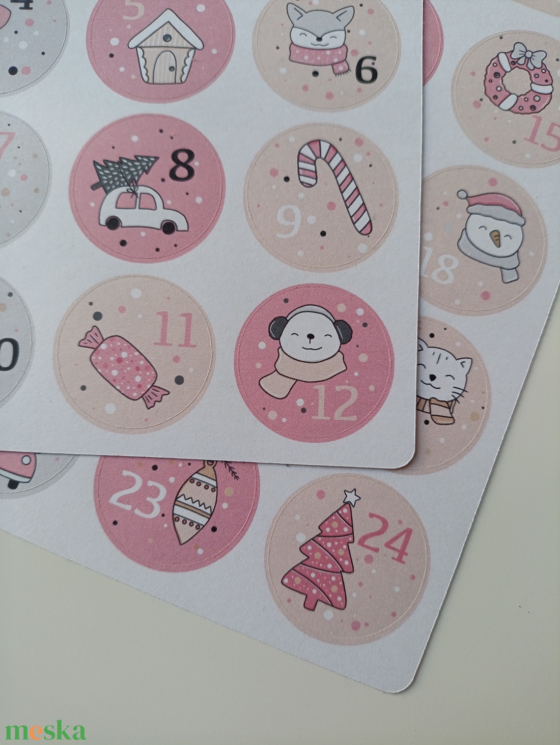 Adventi kalendárium matricaív - rózsaszín - otthon & életmód - papír, írószer - matrica, matrica csomag - Meska.hu