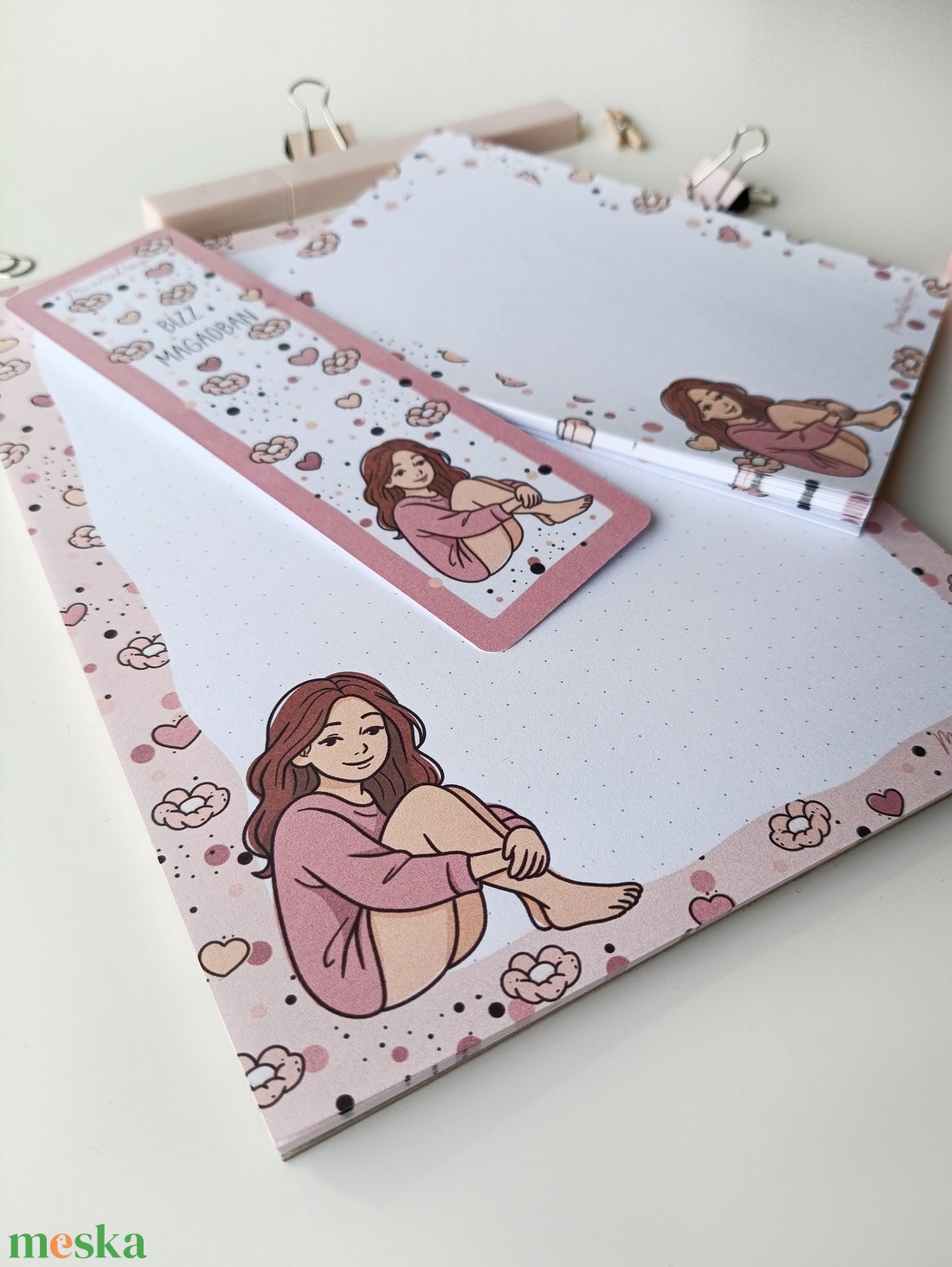 Csajos virágos jegyzettömb szett és könyvjelző - otthon & életmód - papír, írószer - jegyzetfüzet & napló - Meska.hu