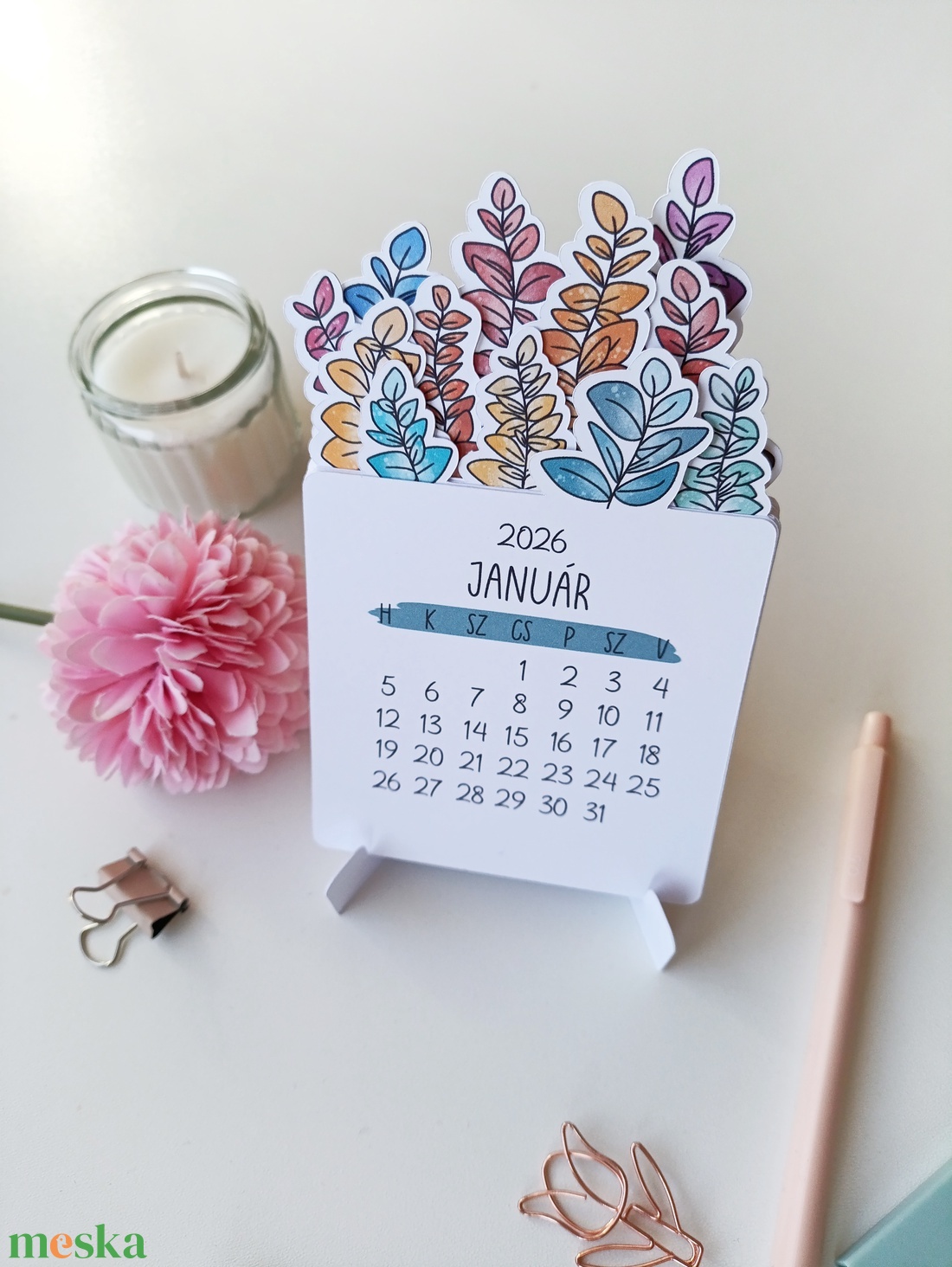 Asztali naptár viráglevél mintával - 2026 - otthon & életmód - papír, írószer - naptár & tervező - Meska.hu