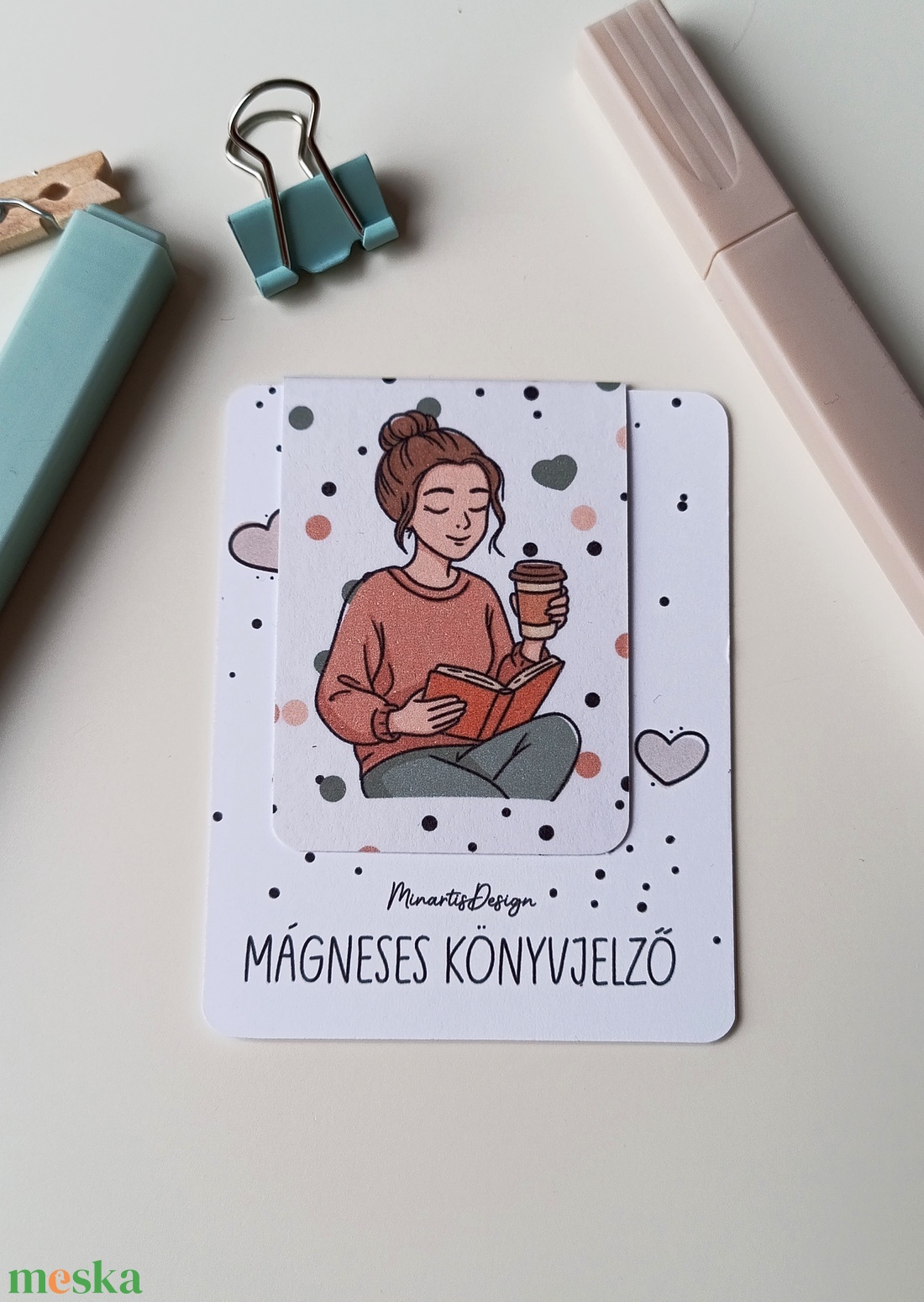 Mágneses könyvjelző - csajos grafika - könyv & zene - könyvjelző - Meska.hu