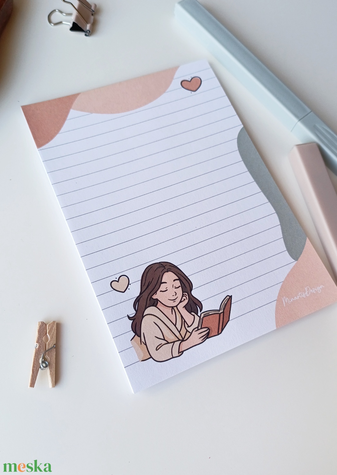 A5 jegyzettömb csajos őszi grafikával 25 lap / 50 lap - otthon & életmód - papír, írószer - jegyzetfüzet & napló - Meska.hu