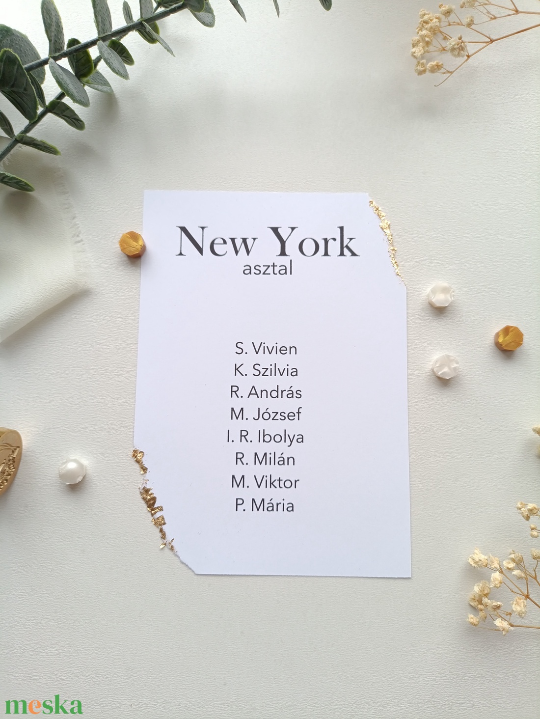 Esküvői ülésrend tépett aranyfüsttel - esküvő - meghívó & kártya - ültetési rend - Meska.hu