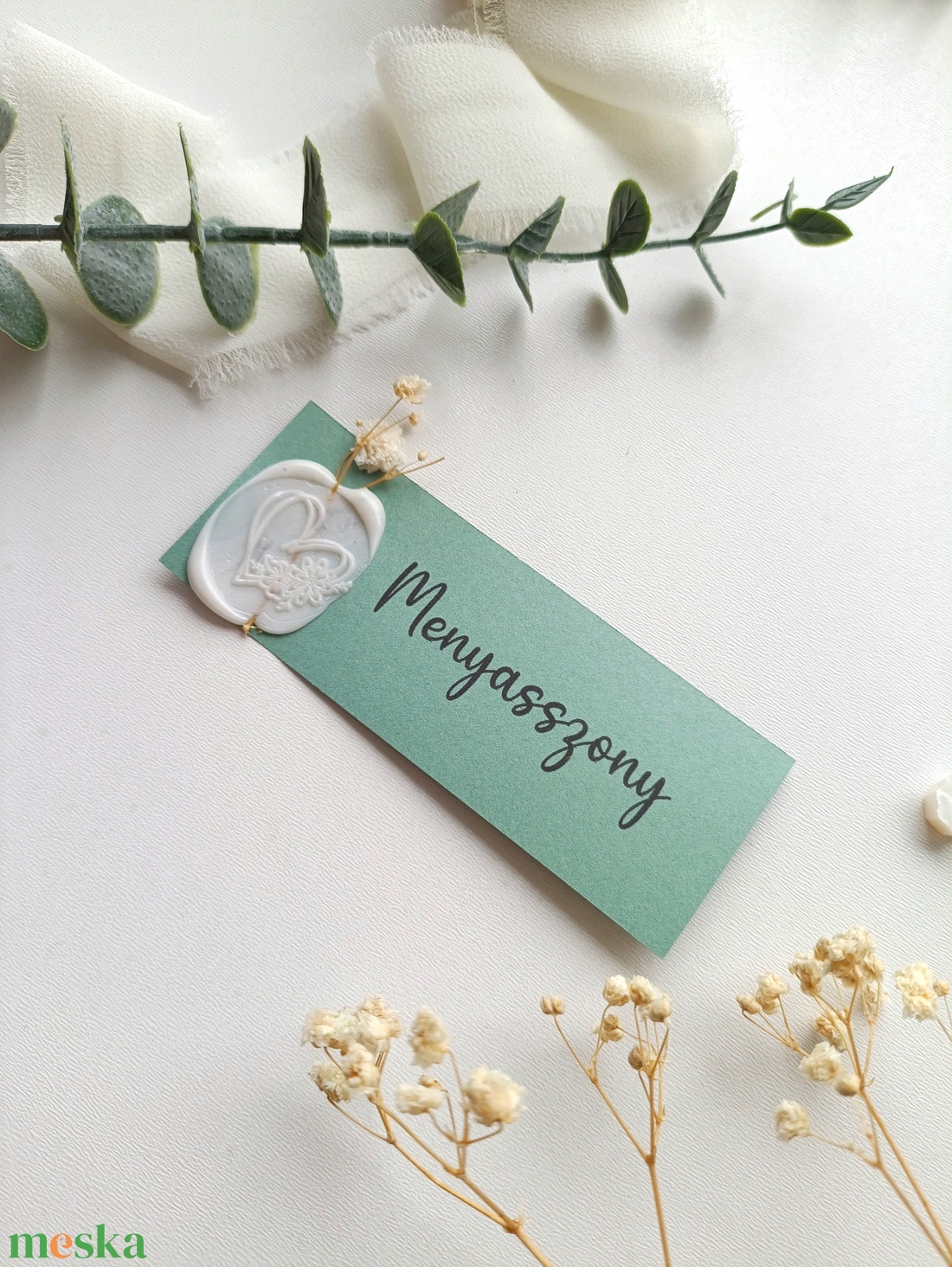 Esküvői ültető kártya viasz pecséttel, virággal - esküvő - meghívó & kártya - ültetési rend - Meska.hu