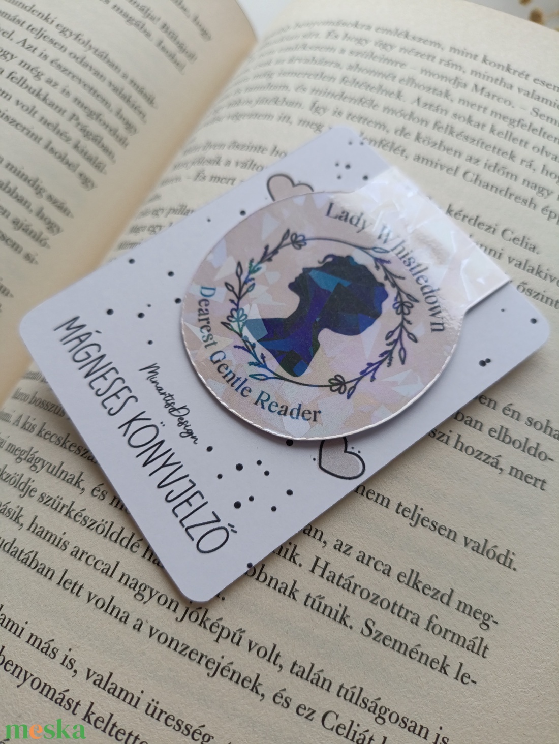 Bridgerton mágneses könyvjelző - Lady Whistledown - könyv & zene - könyvjelző - Meska.hu