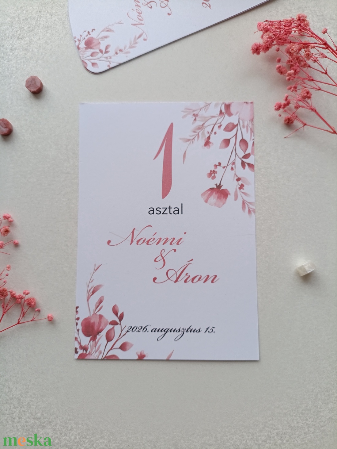 Esküvői asztal szám púderes rózsaszín virágos - esküvő - meghívó & kártya - ültetési rend - Meska.hu
