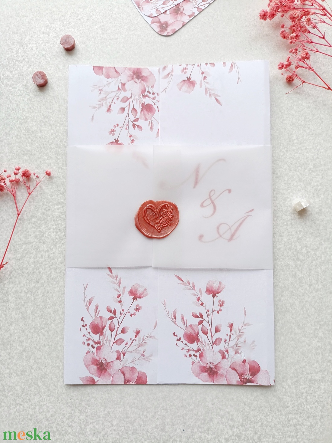 Esküvői meghívó hajtott púderes rózsaszín virágos - esküvő - meghívó & kártya - meghívó - Meska.hu