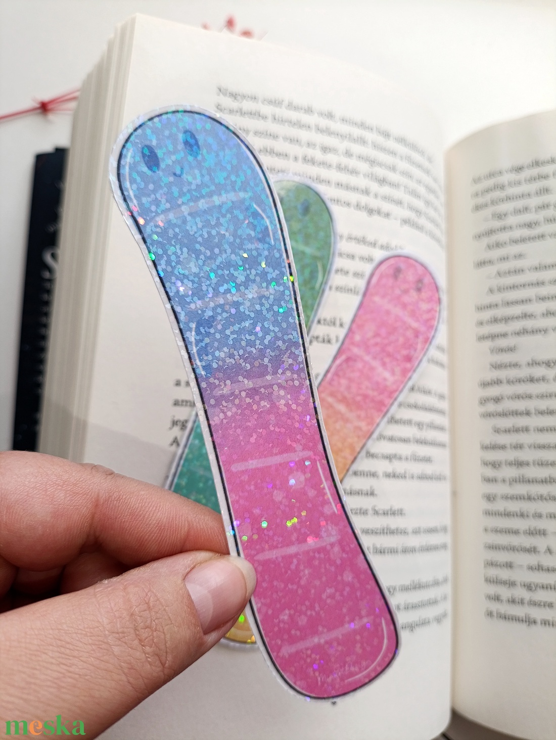 Gumicukor kukac könyvjelző - könyv & zene - könyvjelző - Meska.hu