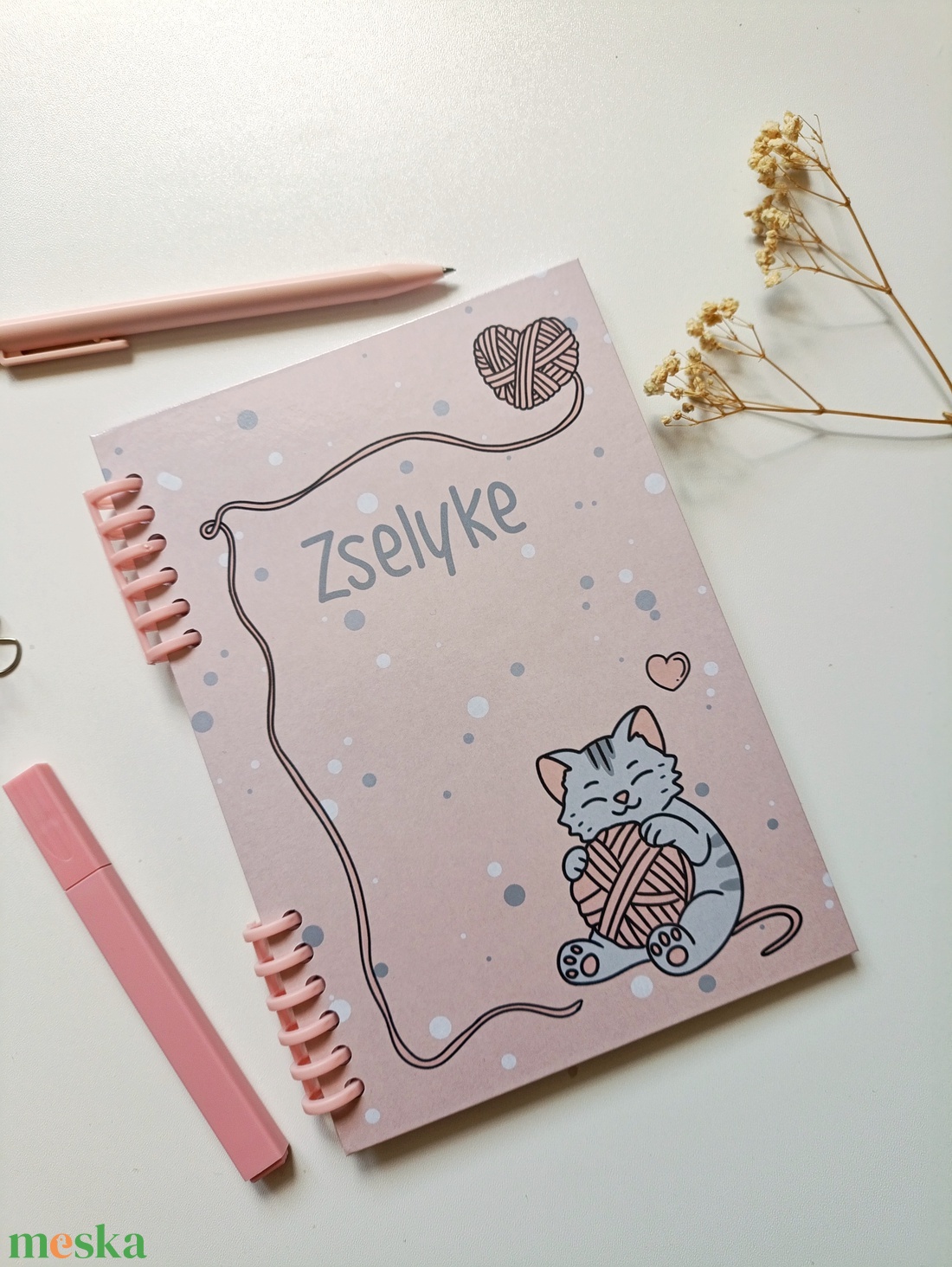 Cicás rózsaszín spirál füzet - otthon & életmód - papír, írószer - jegyzetfüzet & napló - Meska.hu