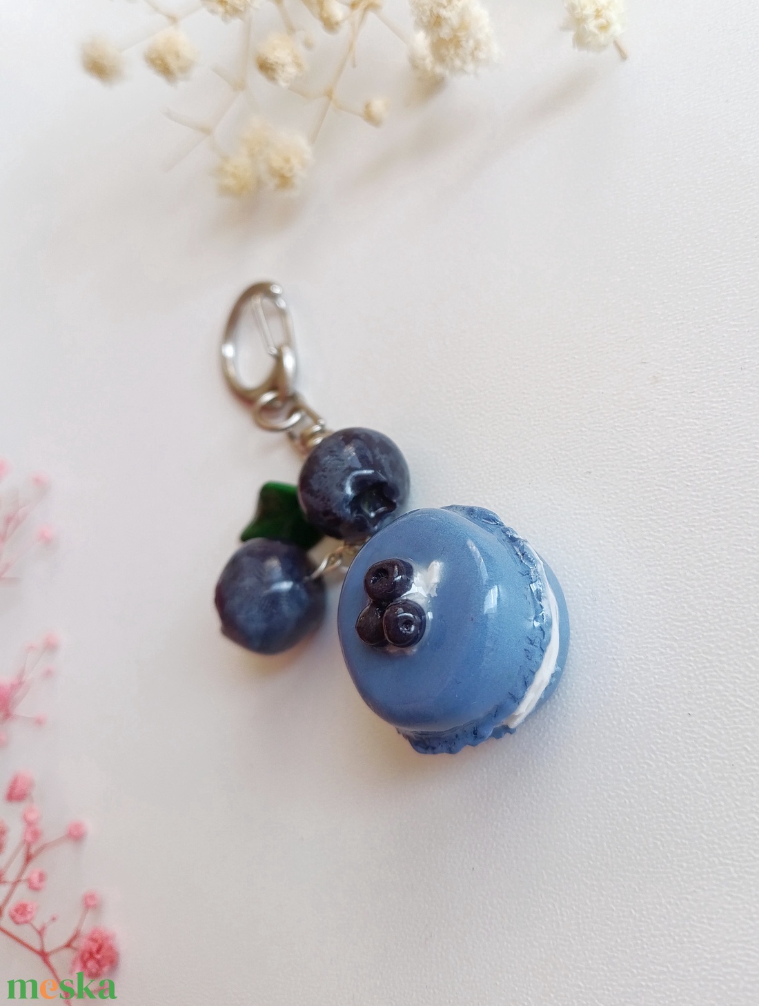 Kulcstartó táskadísz - áfonyás macaron - táska & tok - kulcstartó & táskadísz - kulcstartó - Meska.hu