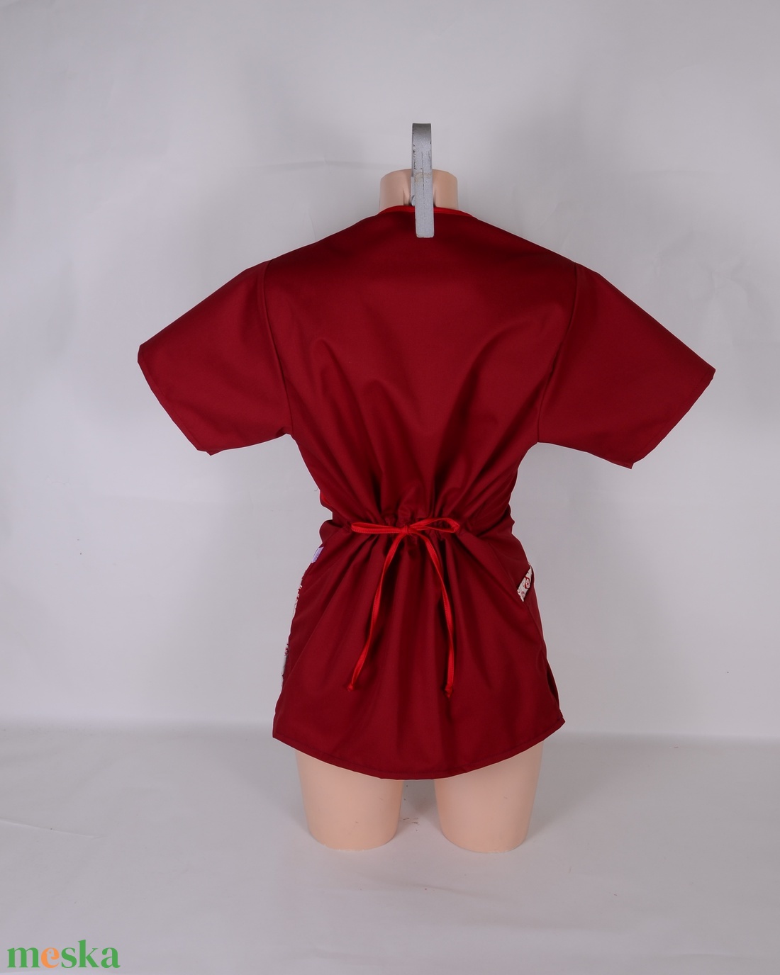 Karácsonyi mintás tunika egészségügyi/óvónői/szépségipari munkaruha - ruha & divat - női ruha - tunika - Meska.hu