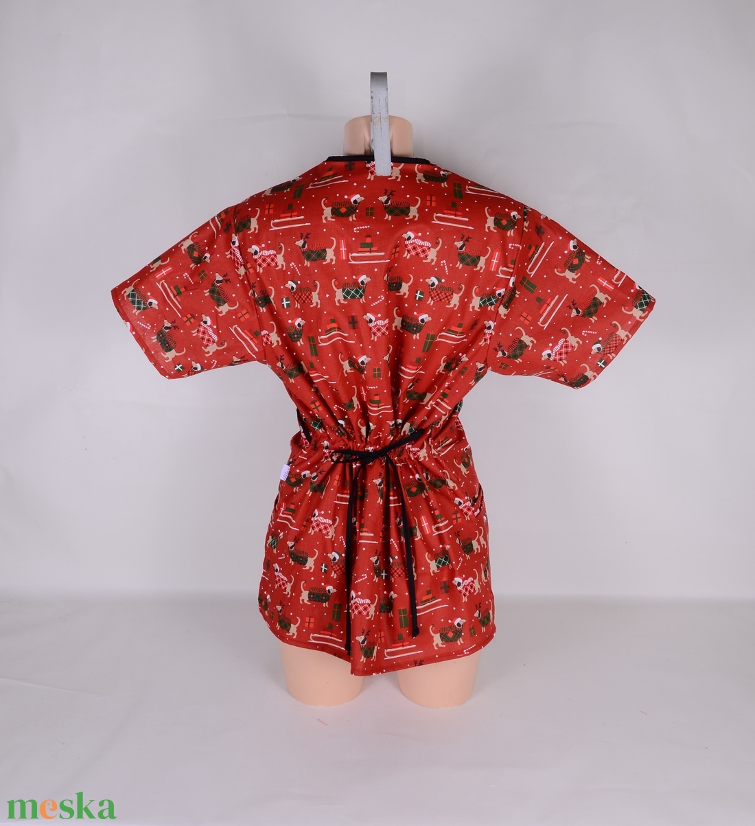 Karácsonyi tacskó mintás tunika egészségügyi/óvónői/szépségipari munkaruha - ruha & divat - munkaruha - Meska.hu