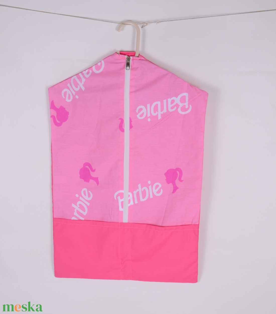 Barbie Oviszsák és tornazsák szett - játék & sport - ovis felszerelés - ovis szett - Meska.hu Barbie Oviszsák és tornazsák szett - játék & sport - ovis felszerelés - ovis szett - Meska.hu