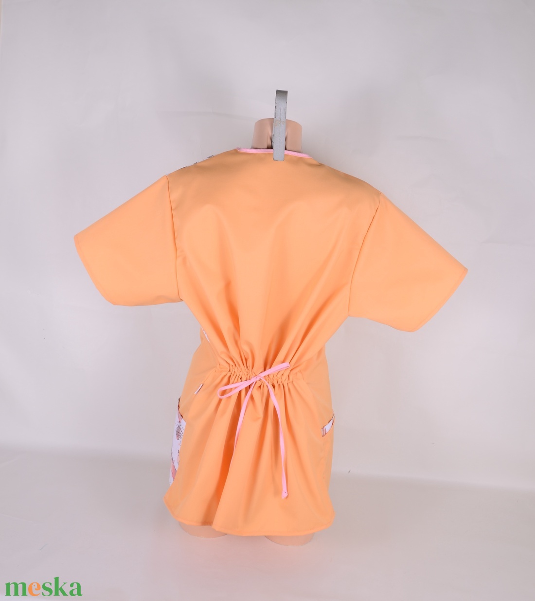 Párizs mintás tunika egészségügyi/óvónői/szépségipari munkaruha - ruha & divat - munkaruha - Meska.hu Párizs mintás tunika egészségügyi/óvónői/szépségipari munkaruha - ruha & divat - munkaruha - Meska.hu