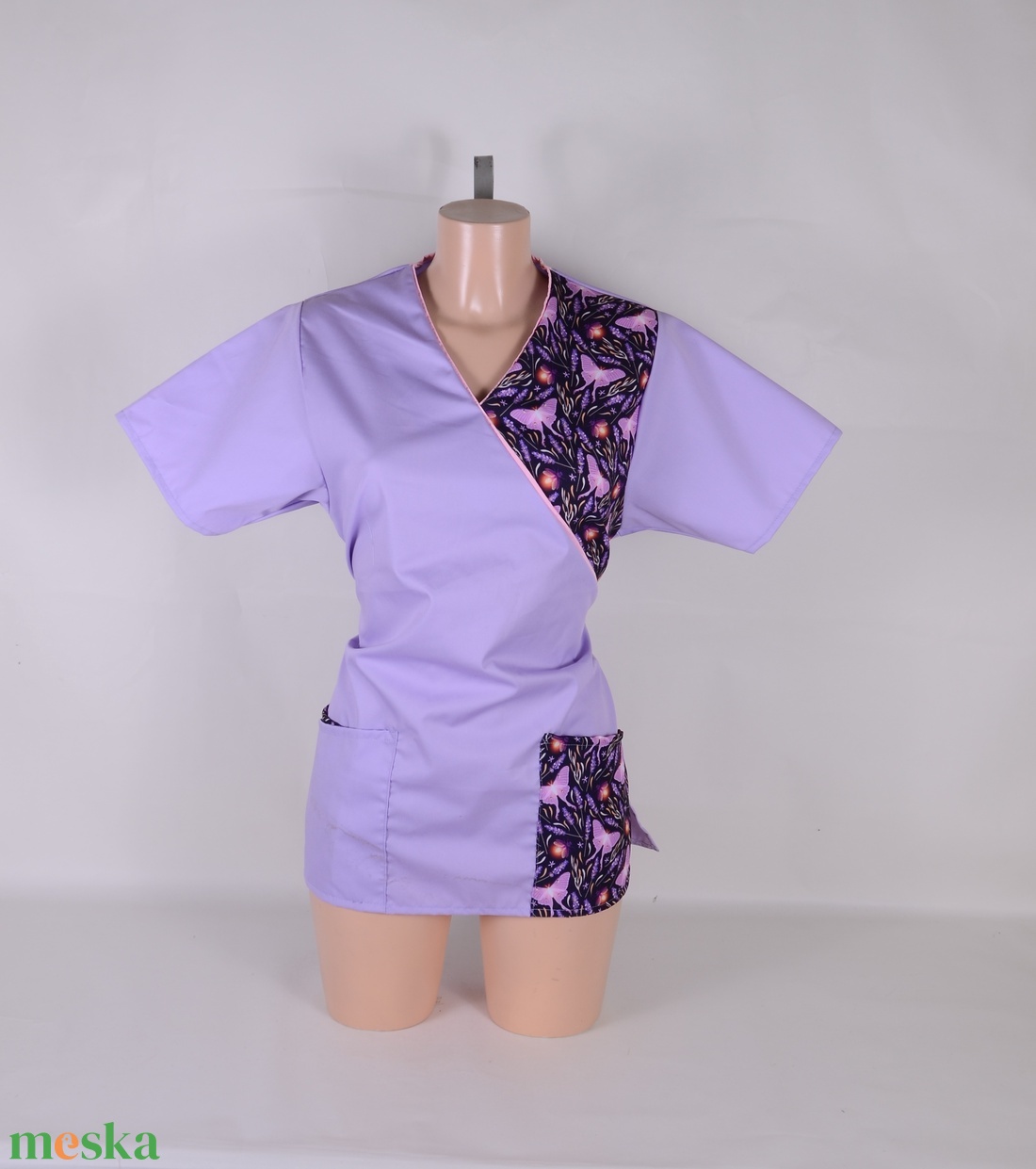 Lepke mintás tunika egészségügyi/óvónői/szépségipari munkaruha - ruha & divat - munkaruha - Meska.hu