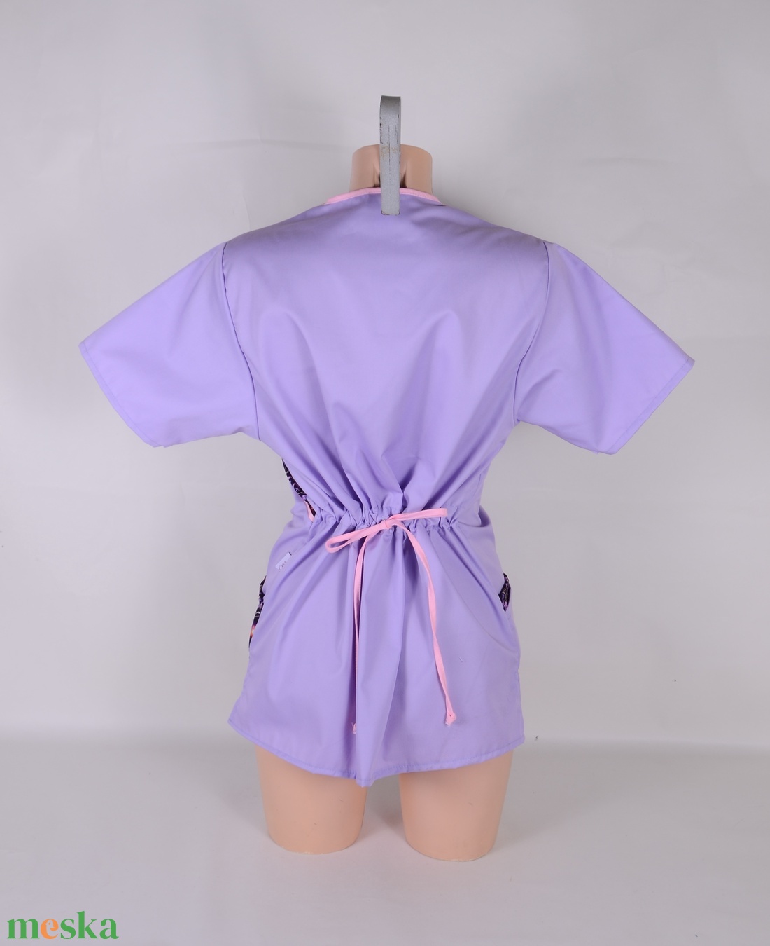 Lepke mintás tunika egészségügyi/óvónői/szépségipari munkaruha - ruha & divat - munkaruha - Meska.hu