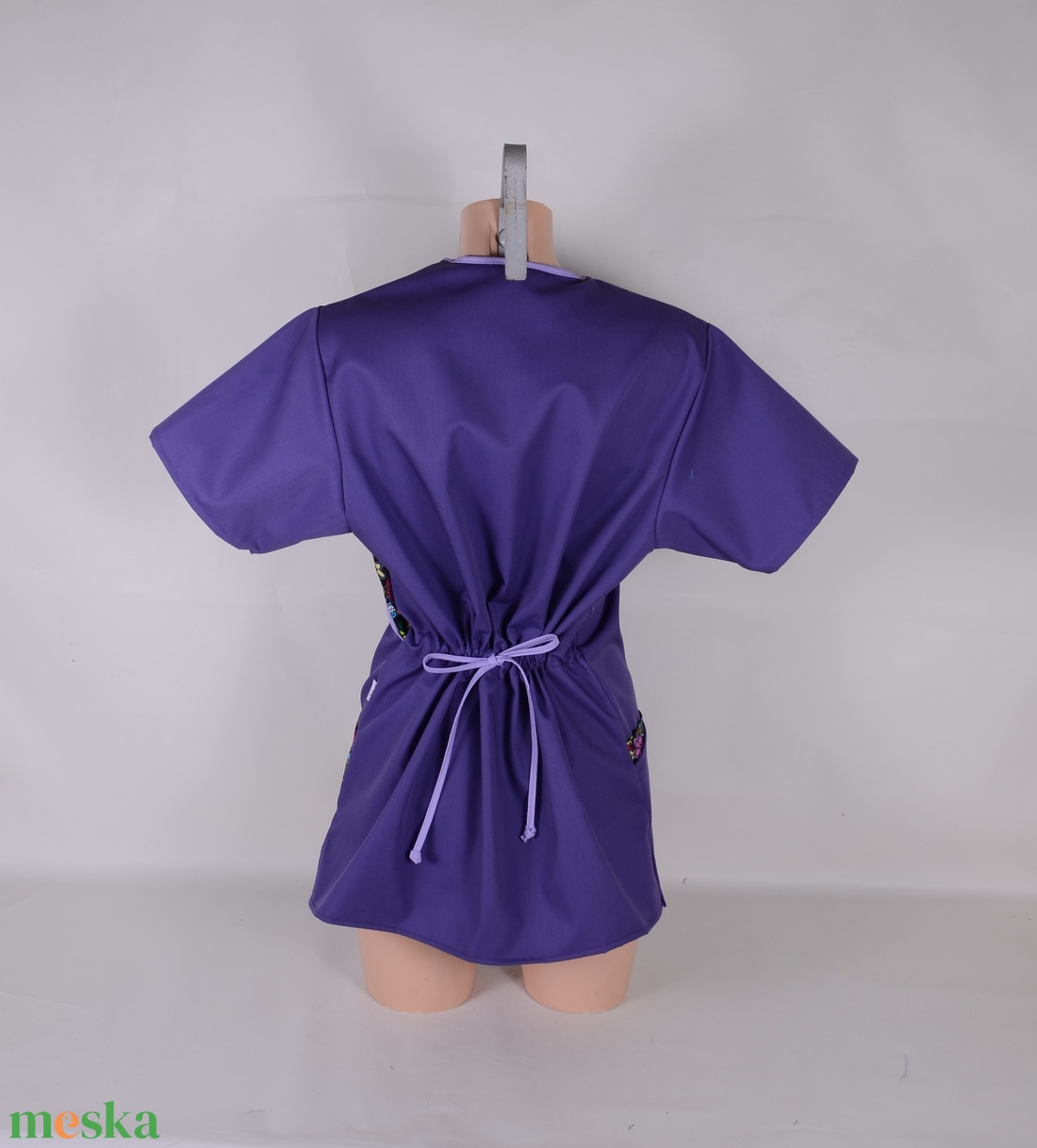 Cukorkoponya mintás tunika egészségügyi/óvónői/szépségipari munkaruha - ruha & divat - munkaruha - Meska.hu Cukorkoponya mintás tunika egészségügyi/óvónői/szépségipari munkaruha - ruha & divat - munkaruha - Meska.hu