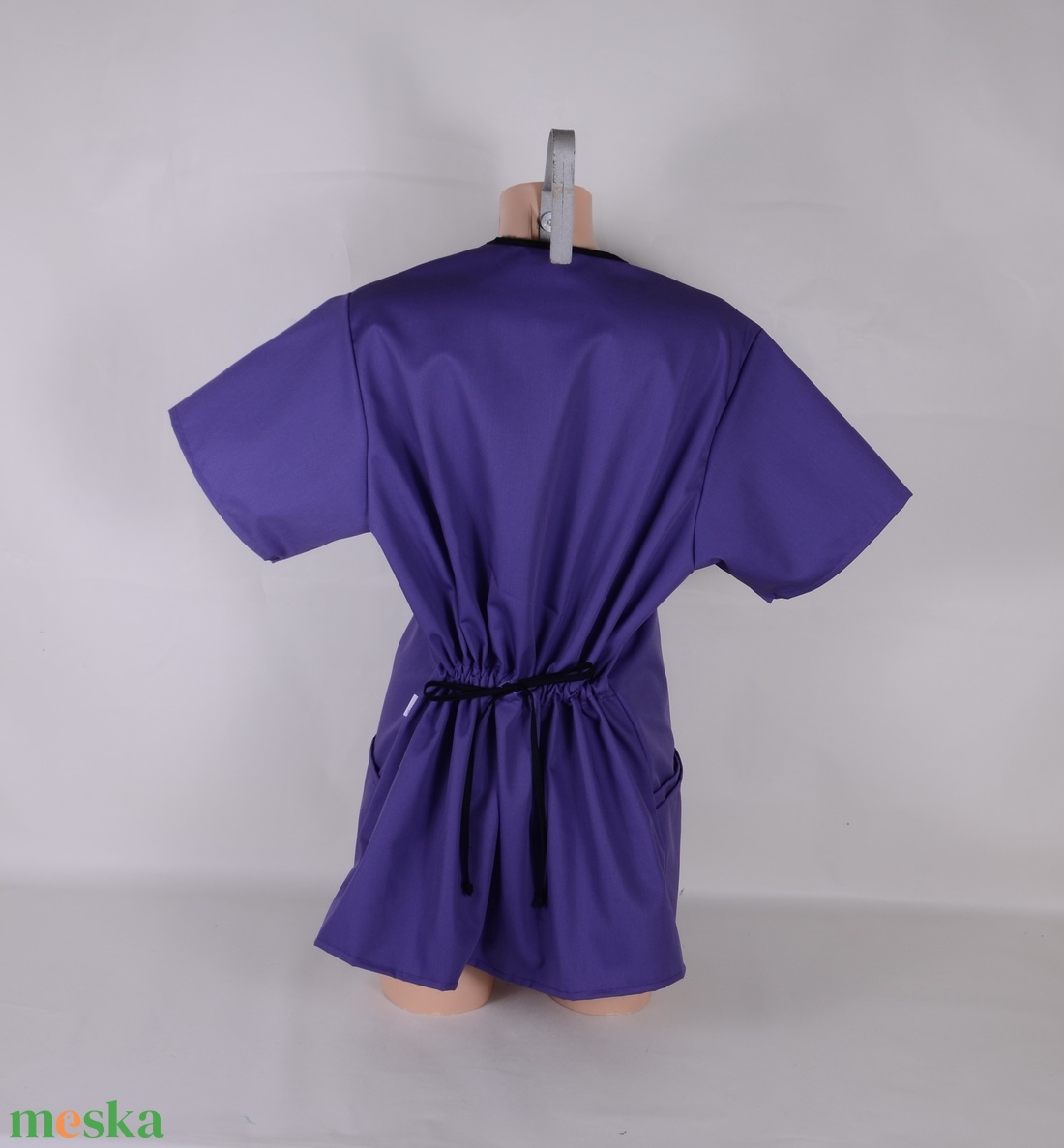 Fák és hold mintás tunika egészségügyi/óvónői/szépségipari munkaruha - ruha & divat - munkaruha - Meska.hu Fák és hold mintás tunika egészségügyi/óvónői/szépségipari munkaruha - ruha & divat - munkaruha - Meska.hu