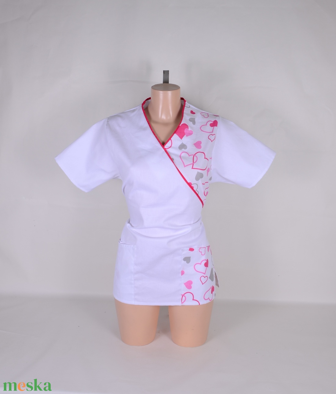Szives tunika egészségügyi/óvónői/szépségipari munkaruha - ruha & divat - munkaruha - Meska.hu