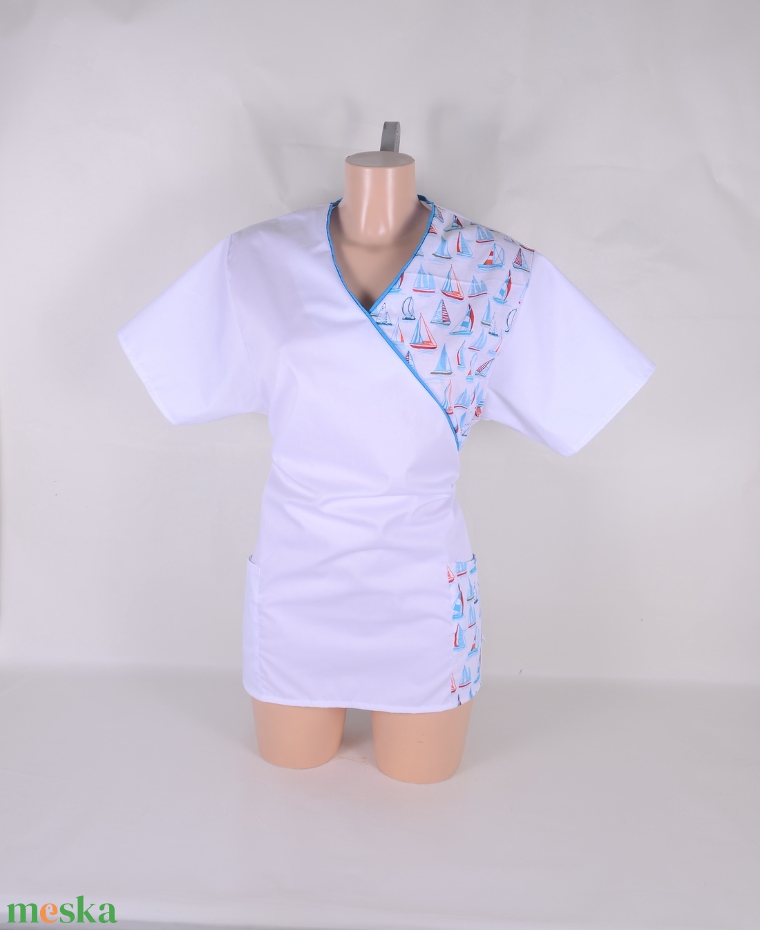 Xl méret Hajó mintás tunika egészségügyi/óvónői/szépségipari munkaruha - ruha & divat - munkaruha - Meska.hu