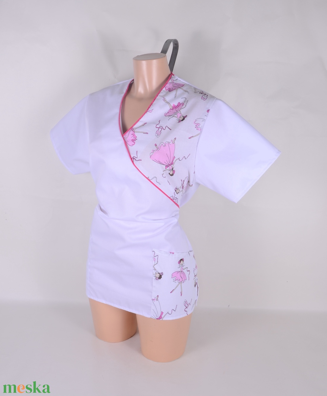 L méret Balerina mintás tunika egészségügyi/óvónői/szépségipari munkaruha - ruha & divat - munkaruha - Meska.hu