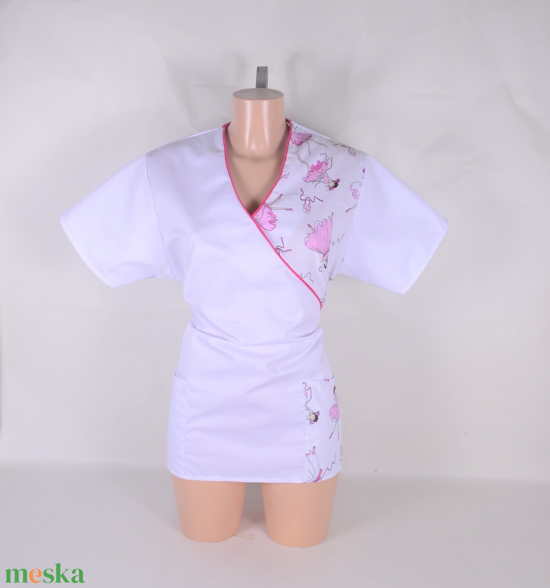 L méret Balerina mintás tunika egészségügyi/óvónői/szépségipari munkaruha - ruha & divat - munkaruha - Meska.hu