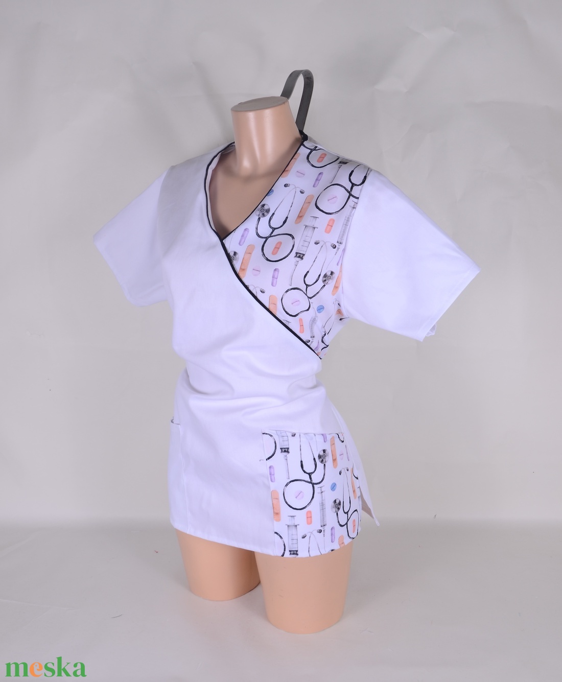 M Bagoly mintás tunika egészségügyi/óvónői/szépségipari munkaruha - ruha & divat - munkaruha - Meska.hu