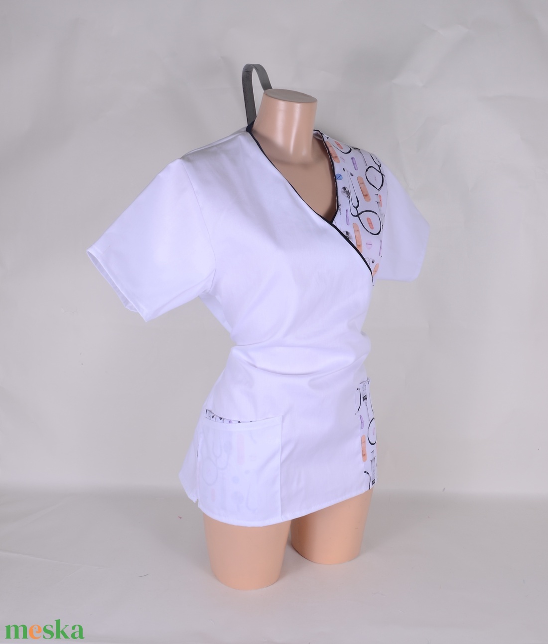 M Bagoly mintás tunika egészségügyi/óvónői/szépségipari munkaruha - ruha & divat - munkaruha - Meska.hu