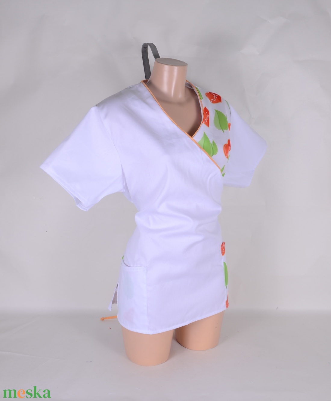 XL mintás tunika egészségügyi/óvónői/szépségipari munkaruha - ruha & divat - munkaruha - Meska.hu