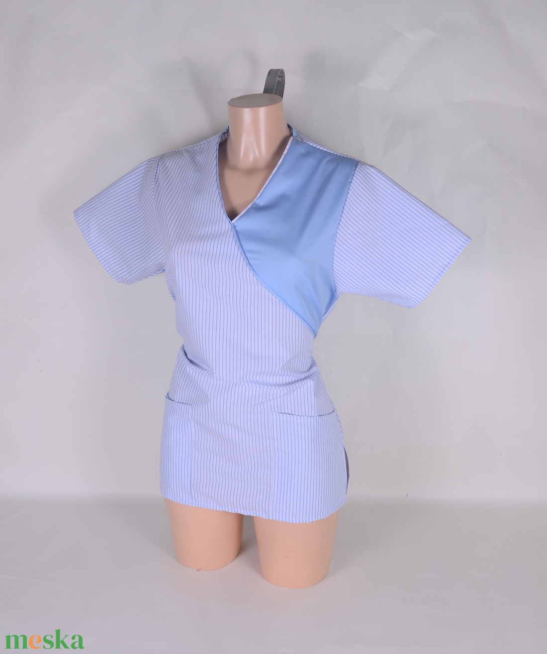 S méret csíkos tunika egészségügyi/óvónői/szépségipari munkaruha - ruha & divat - munkaruha - Meska.hu