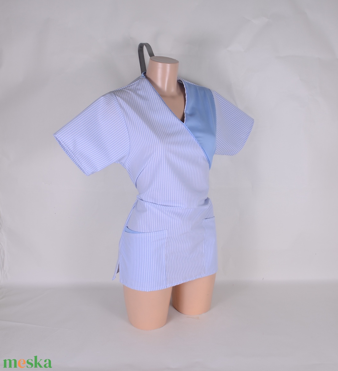 S méret csíkos tunika egészségügyi/óvónői/szépségipari munkaruha - ruha & divat - munkaruha - Meska.hu