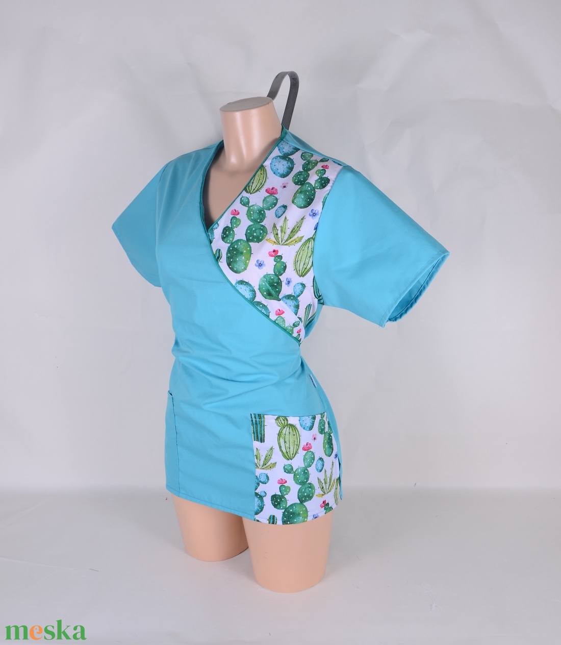 Kaktusz tunika egészségügyi/óvónői/szépségipari munkaruha - ruha & divat - munkaruha - Meska.hu