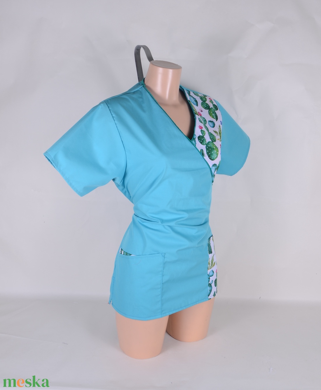 Kaktusz tunika egészségügyi/óvónői/szépségipari munkaruha - ruha & divat - munkaruha - Meska.hu