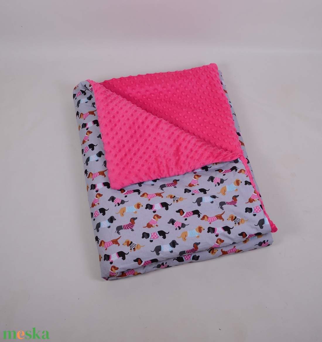 Tacskó pinkkel Ágynemű babának vagy oviba - baba - mama - baba ágynemű - babatakaró, gyerek pléd - Meska.hu