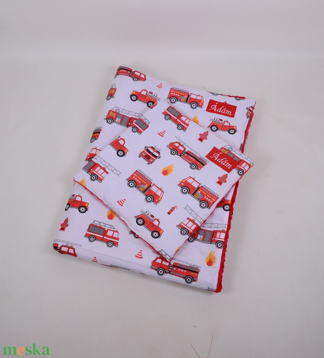 Tűzoltó pirossal Ágynemű babának vagy oviba - baba - mama - baba ágynemű - babatakaró, gyerek pléd - Meska.hu