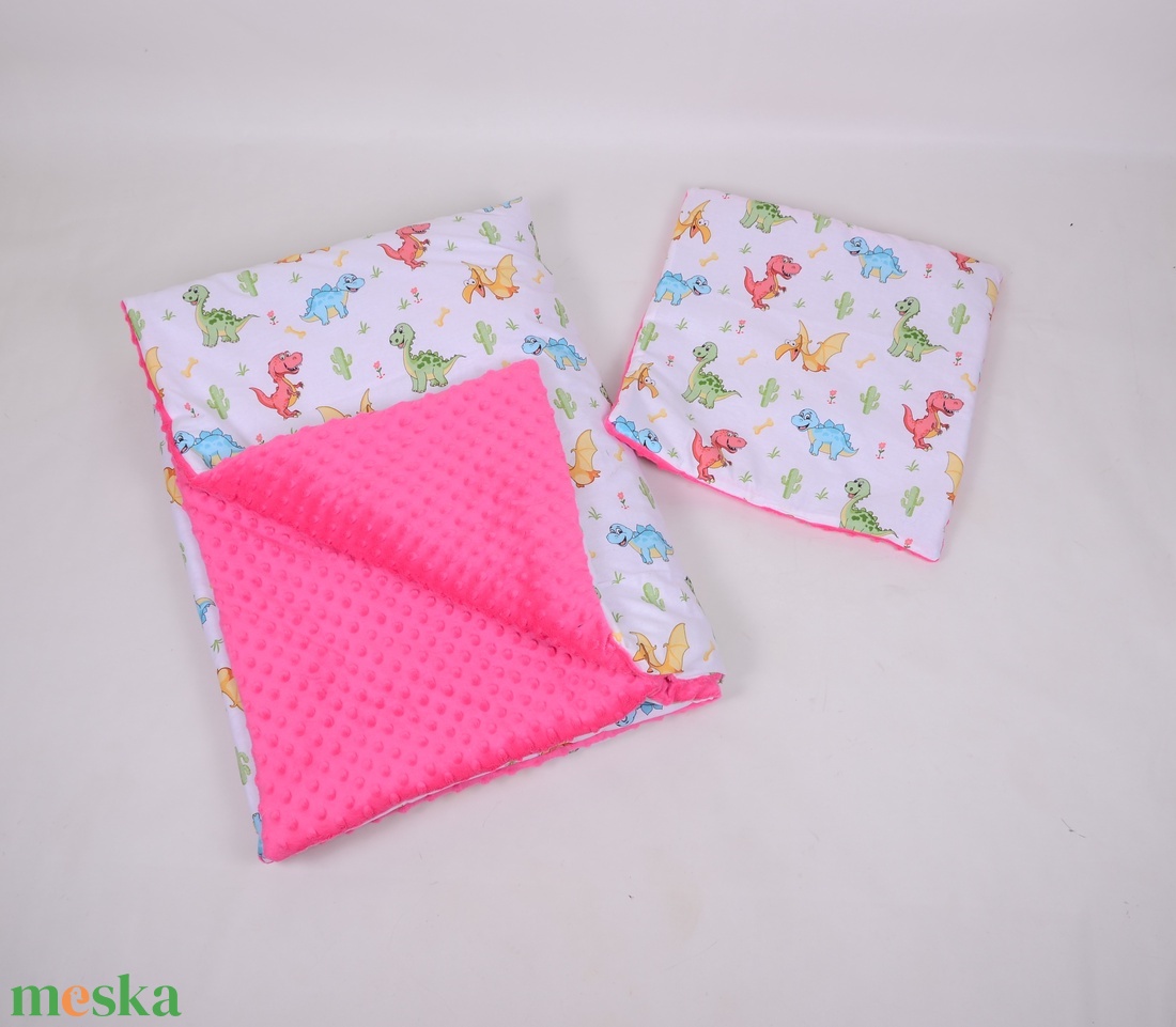 Dínó pinkkel Ágynemű babának vagy oviba - baba - mama - baba ágynemű - babatakaró, gyerek pléd - Meska.hu