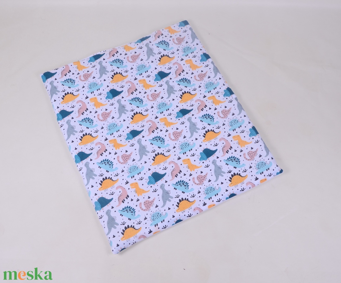 Dínó mintás pelenkázó alátét - baba - mama - pelenkázó, babafürdető kellékek - pelenkázó alátét - Meska.hu