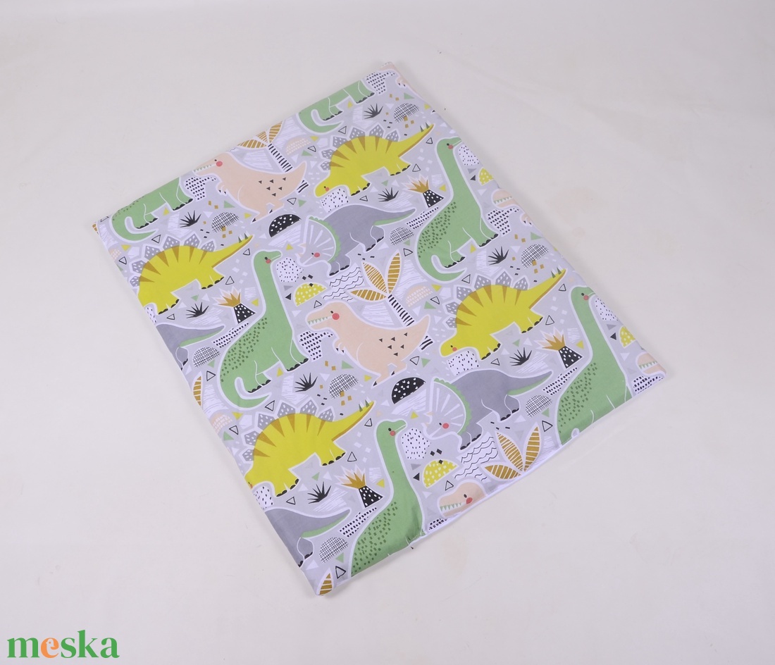 Dínó mintás pelenkázó alátét - baba - mama - pelenkázó, babafürdető kellékek - pelenkázó alátét - Meska.hu