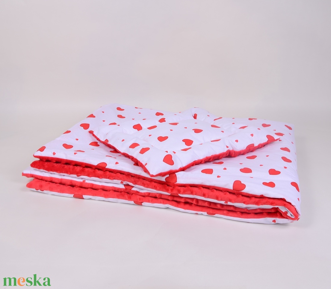 Szivecske Ágynemű ovis  - játék & sport - ovis felszerelés - ovis ágynemű - Meska.hu