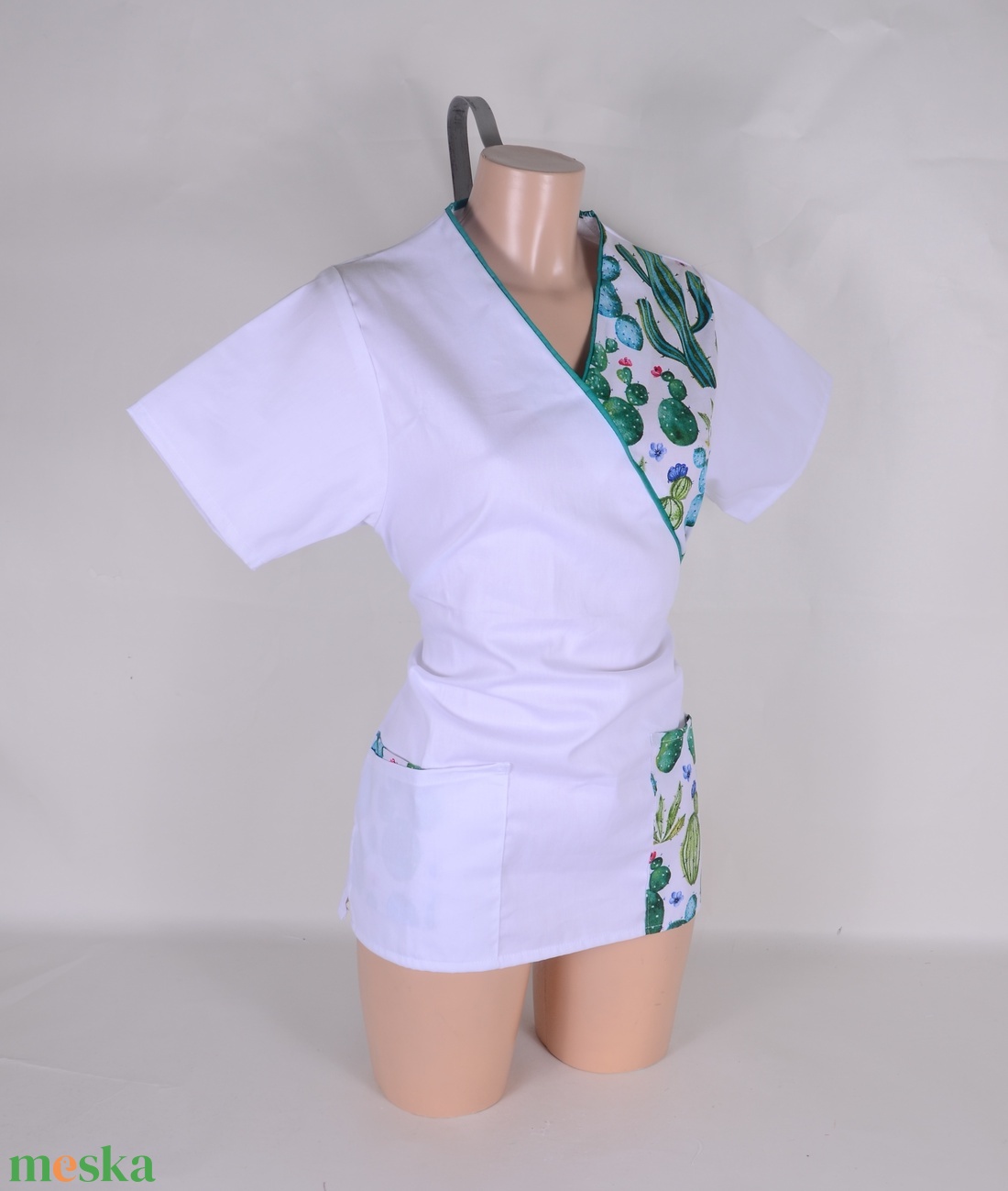 L Kaktusz mintás tunika egészségügyi/óvónői/szépségipari munkaruha - ruha & divat - munkaruha - Meska.hu