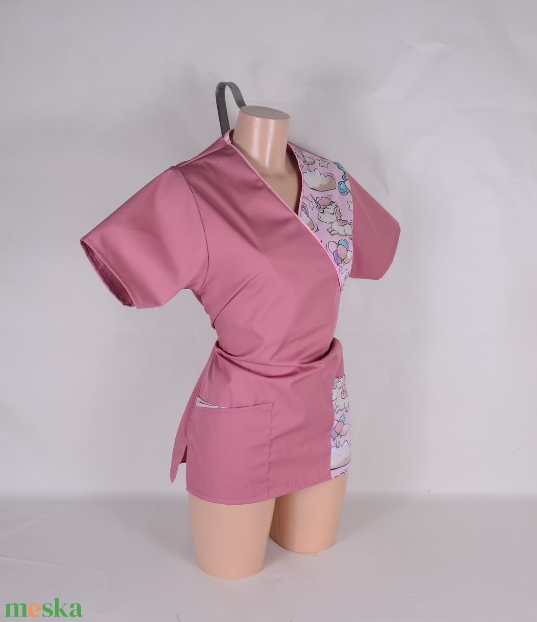 Unikornis egészségügyi/óvónői/szépségipari munkaruha tunika és/vagy nadrág - ruha & divat - munkaruha - Meska.hu