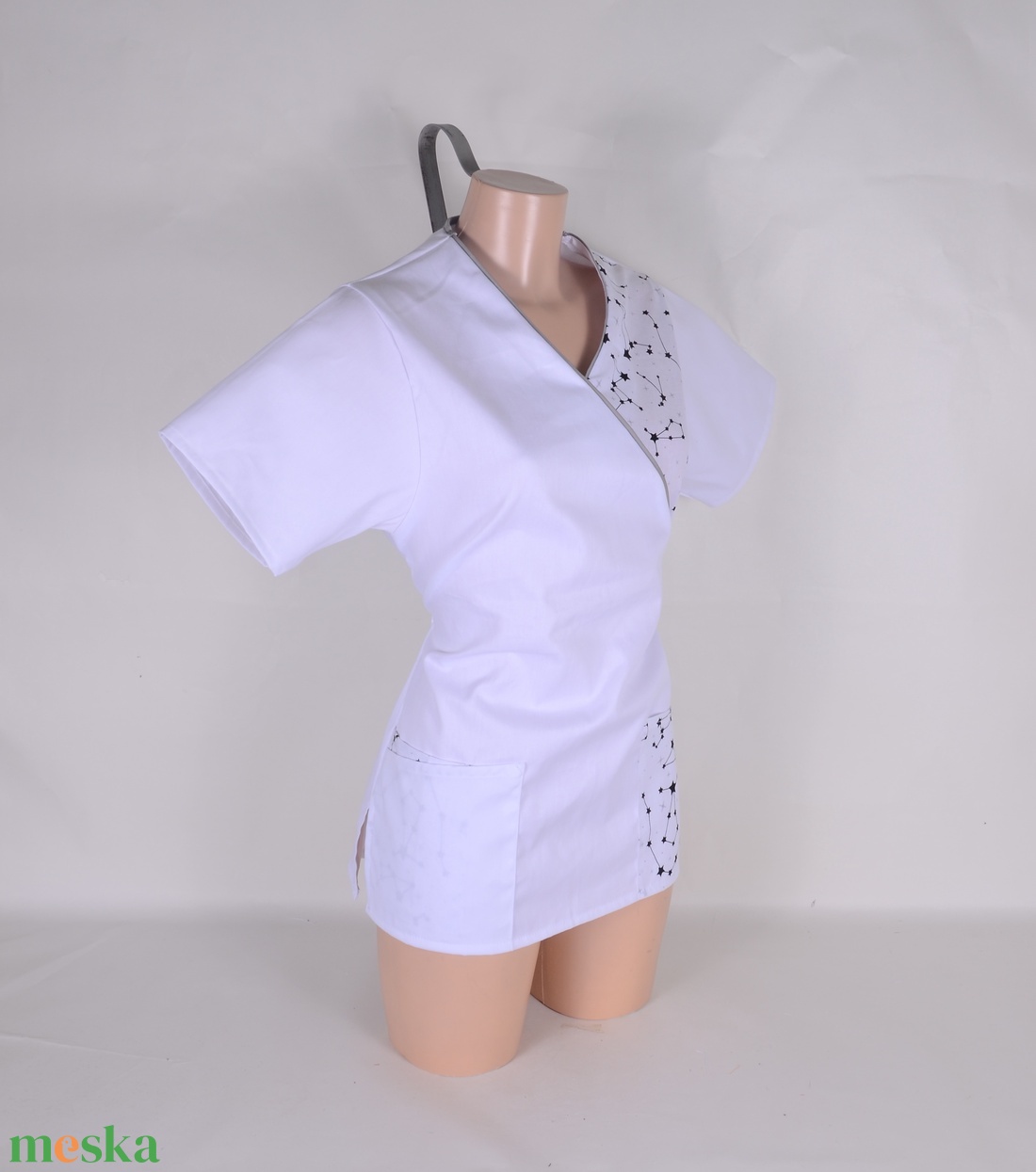 S csillagjegyek mintás tunika egészségügyi/óvónői/szépségipari munkaruha - ruha & divat - munkaruha - Meska.hu