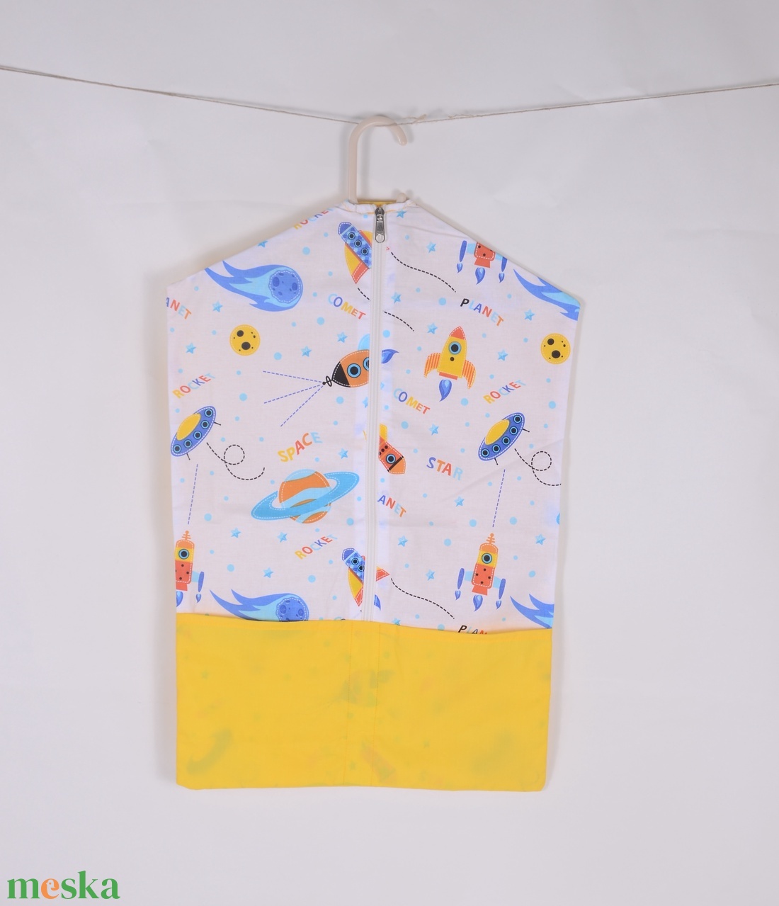 Űrhajó sárga ovis ruhazsák  - játék & sport - ovis felszerelés - ovis zsák - Meska.hu