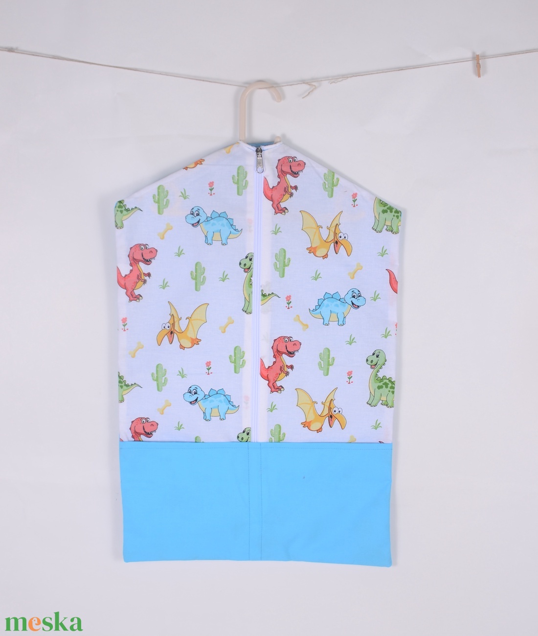 Dínó türkízkék ovis ruhazsák szett 5 db-os - játék & sport - ovis felszerelés - ovis zsák - Meska.hu