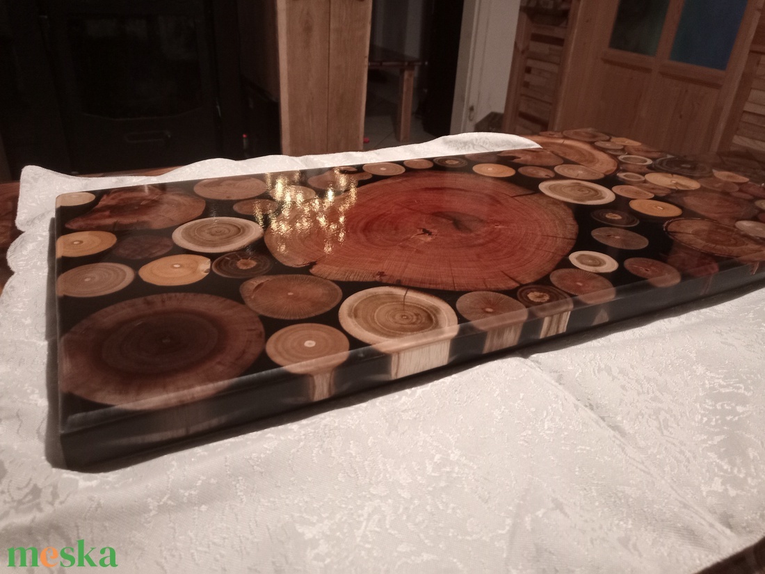 Epoxy epoxi tálaló vágódeszka egyedi  - otthon & életmód - konyhafelszerelés, tálalás - sütés, főzés - vágódeszka - Meska.hu