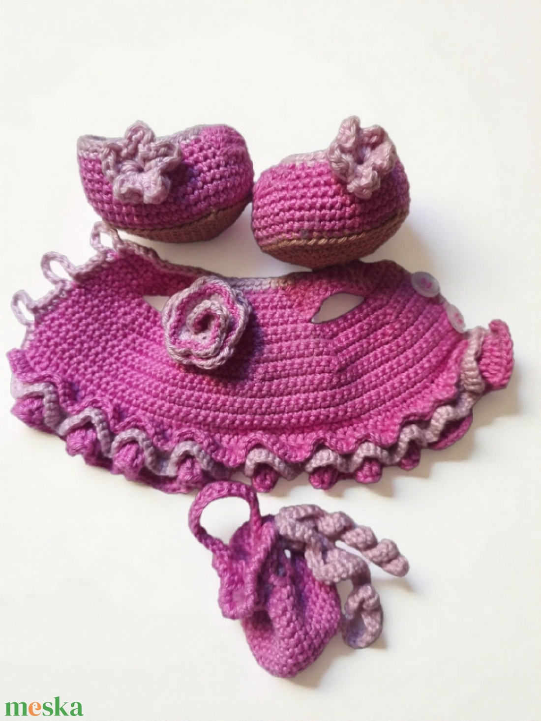 Bájos horgolt nyuszi táskával, öltöztethető - játék & sport - baba & babaház - öltöztethető baba - Meska.hu