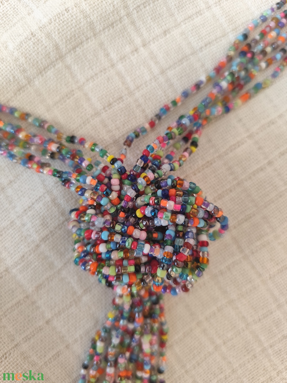 Csomózott színes gyöngy nyaklánc  - ékszer - nyaklánc - gyöngyös nyaklánc - Meska.hu Csomózott színes gyöngy nyaklánc  - ékszer - nyaklánc - gyöngyös nyaklánc - Meska.hu