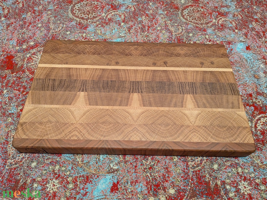 Bütüs vágódeszka � Késbarát és tartós � Természetes védelemmel - otthon & életmód - konyhafelszerelés, tálalás - sütés, főzés - vágódeszka - Meska.hu